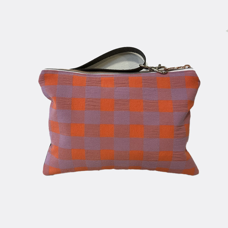 NECESER VICHY FLÚOR – Lichis Blancos - Main Image